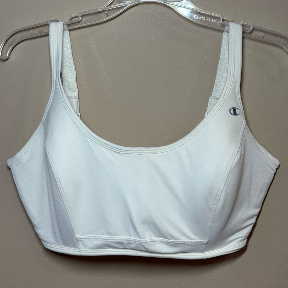 Champion White Athletic Bra, 38 DD EUC
